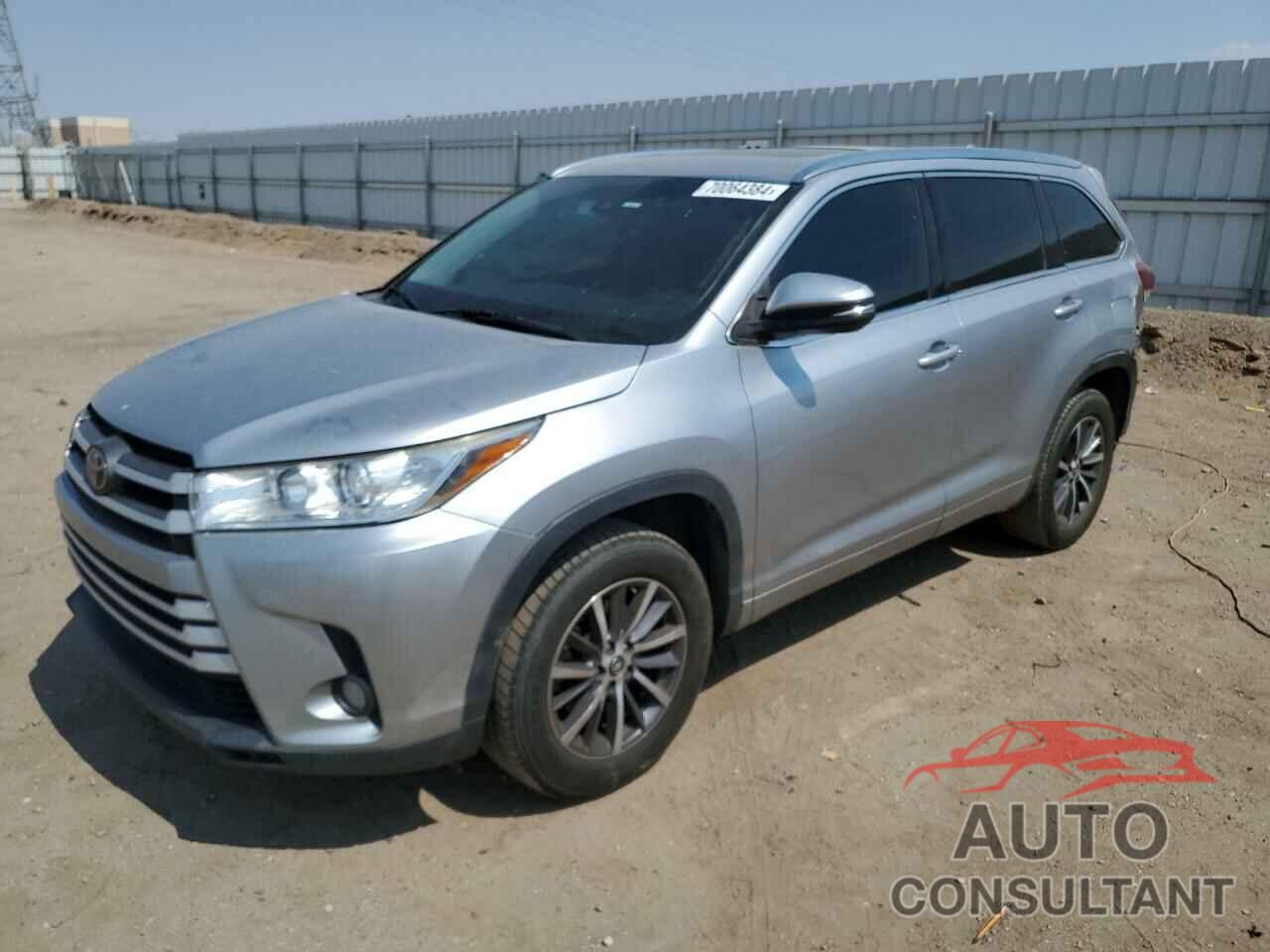 TOYOTA HIGHLANDER 2017 - 5TDKZRFH2HS507832