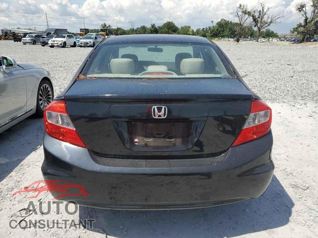 HONDA CIVIC 2012 - 2HGFB2F51CH566365