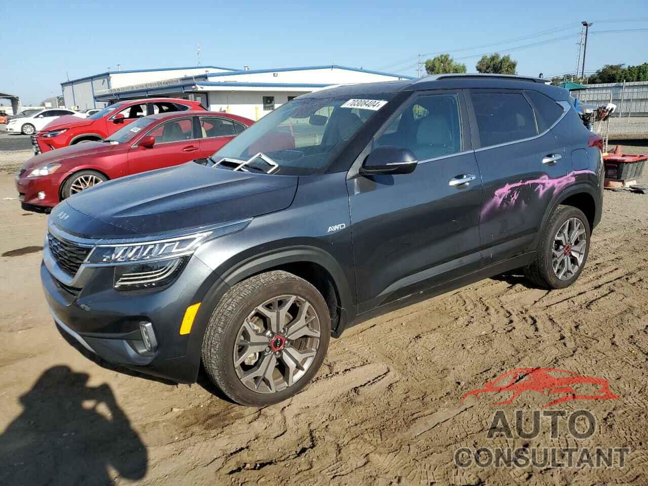 KIA SELTOS 2023 - KNDETCA21P7455732