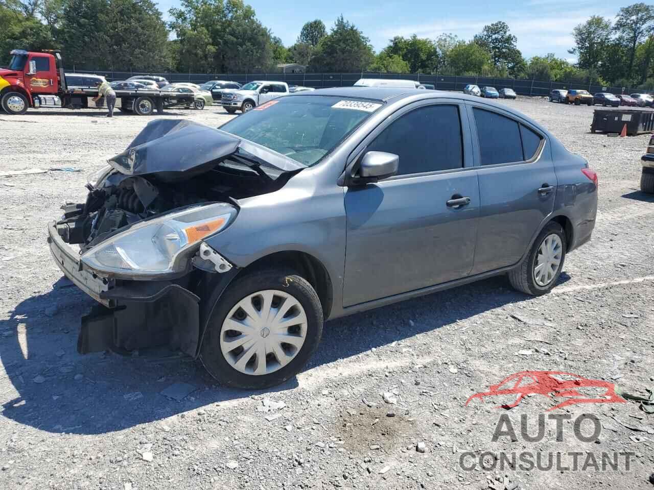 NISSAN VERSA 2017 - 3N1CN7AP4HL882309