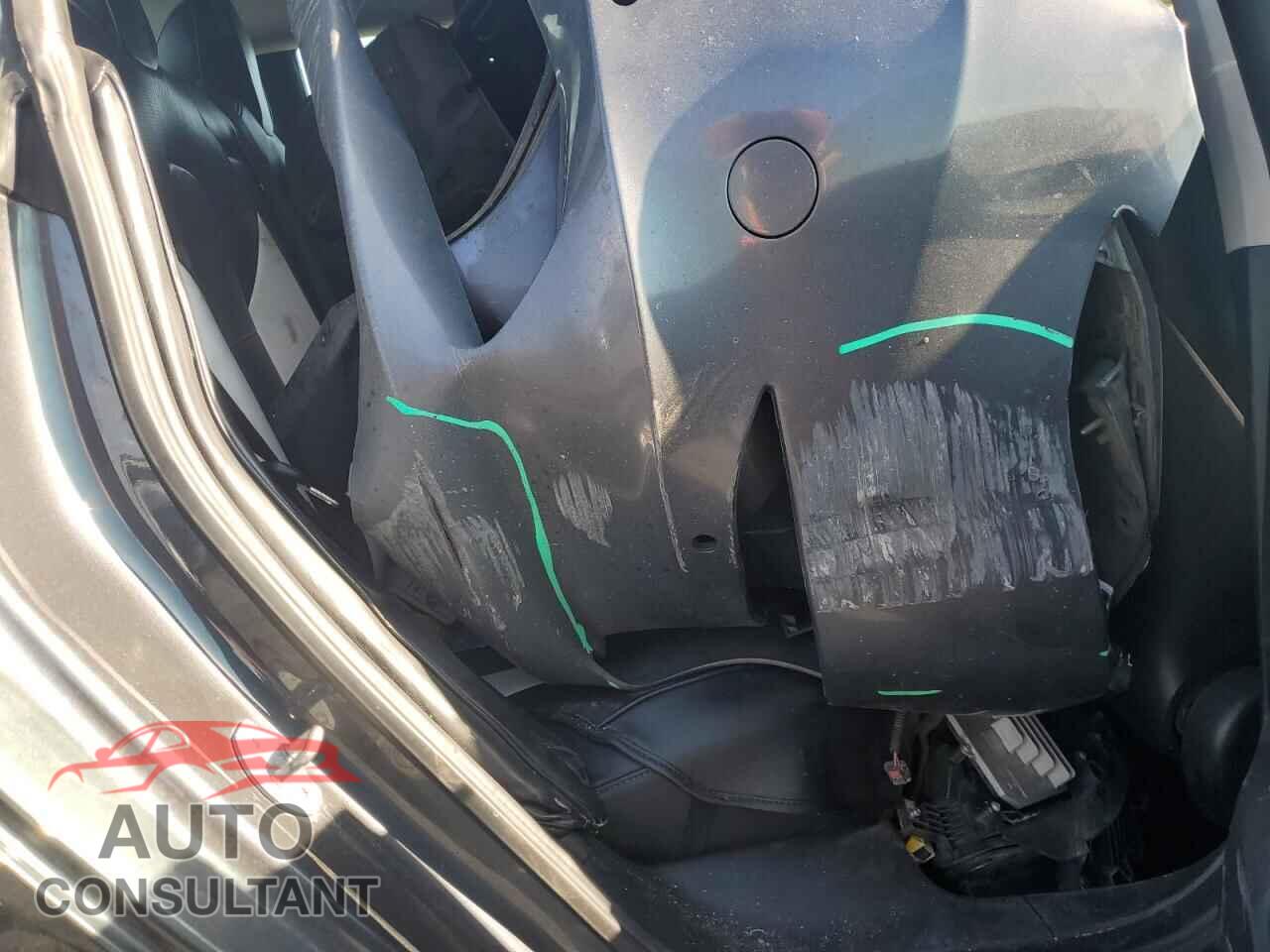 TESLA MODEL 3 2019 - 5YJ3E1EA6KF475937