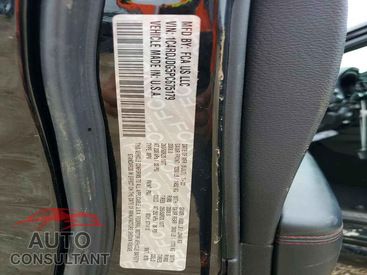 DODGE DURANGO 2023 - 1C4RDJDG5PC675179