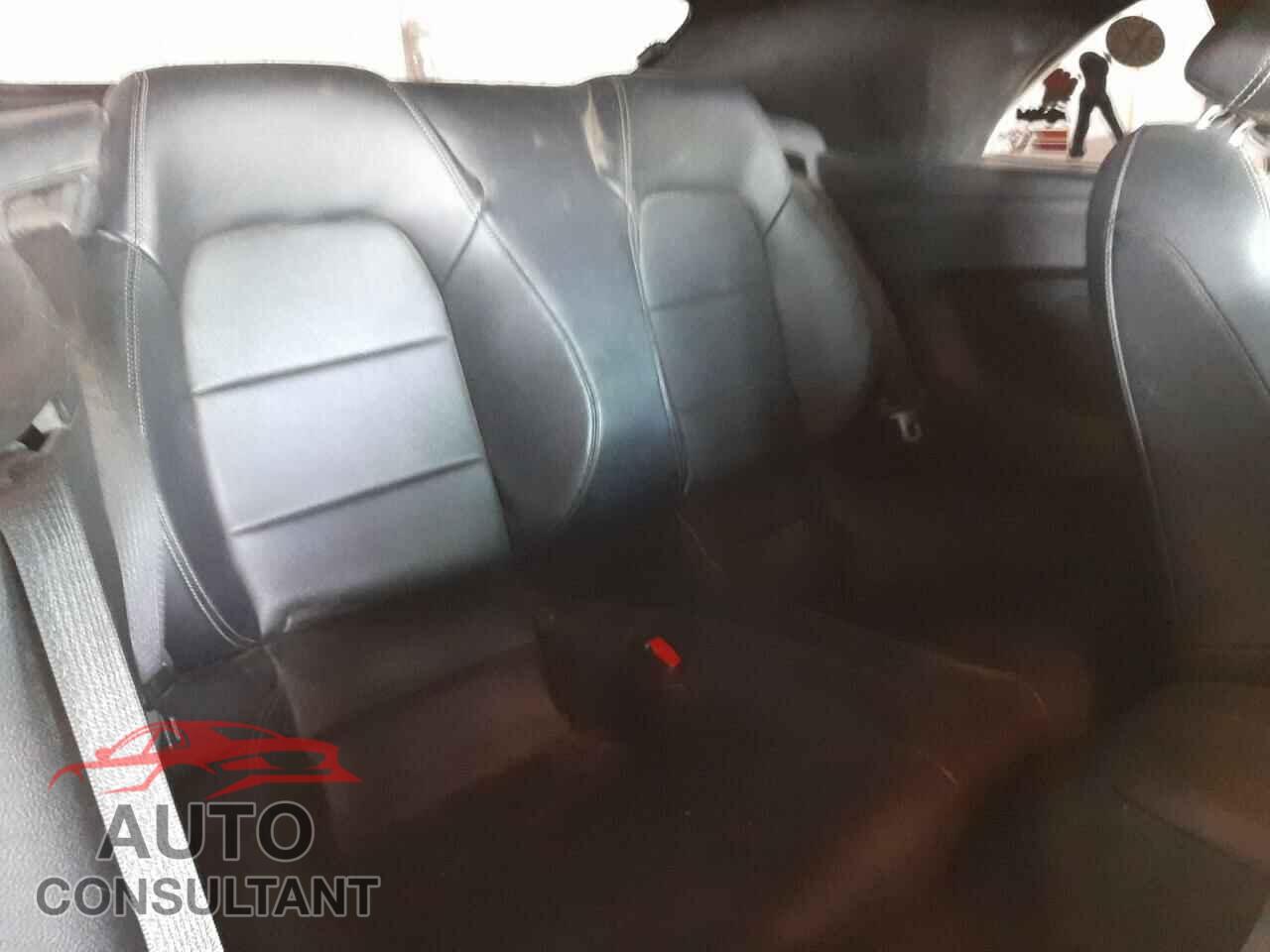 FORD MUSTANG 2016 - 1FATP8FF2G5237790