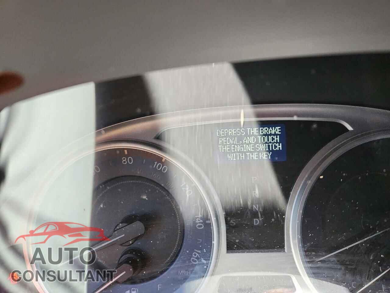 LEXUS IS 2010 - JTHCF5C23A2034668