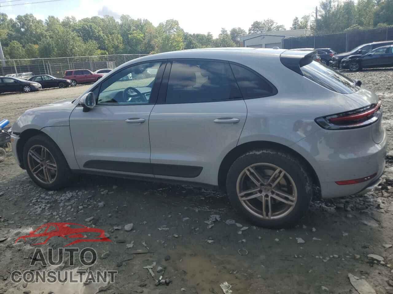 PORSCHE MACAN 2021 - WP1AA2A56MLB00663