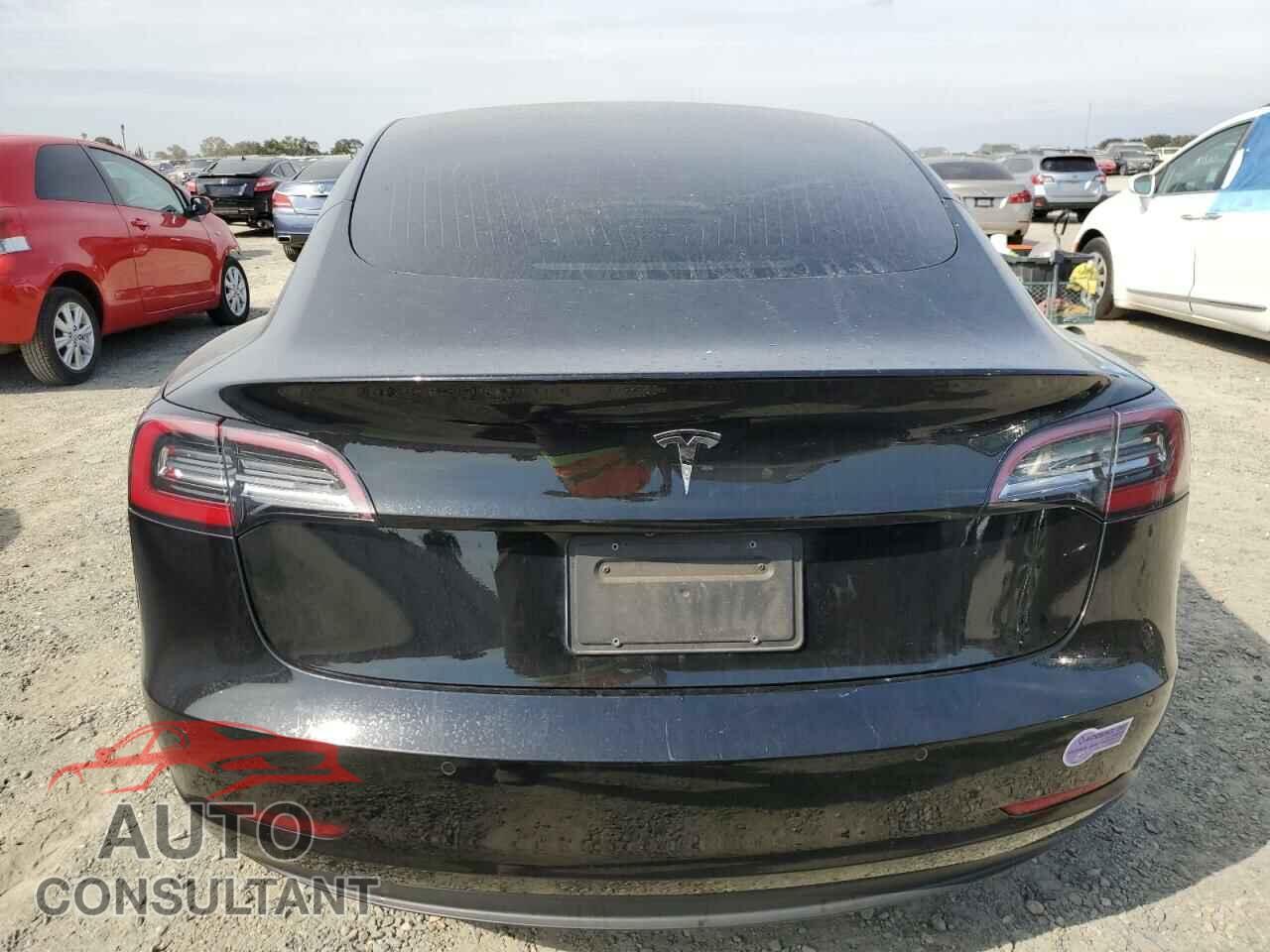 TESLA MODEL 3 2019 - 5YJ3E1EA6KF324600