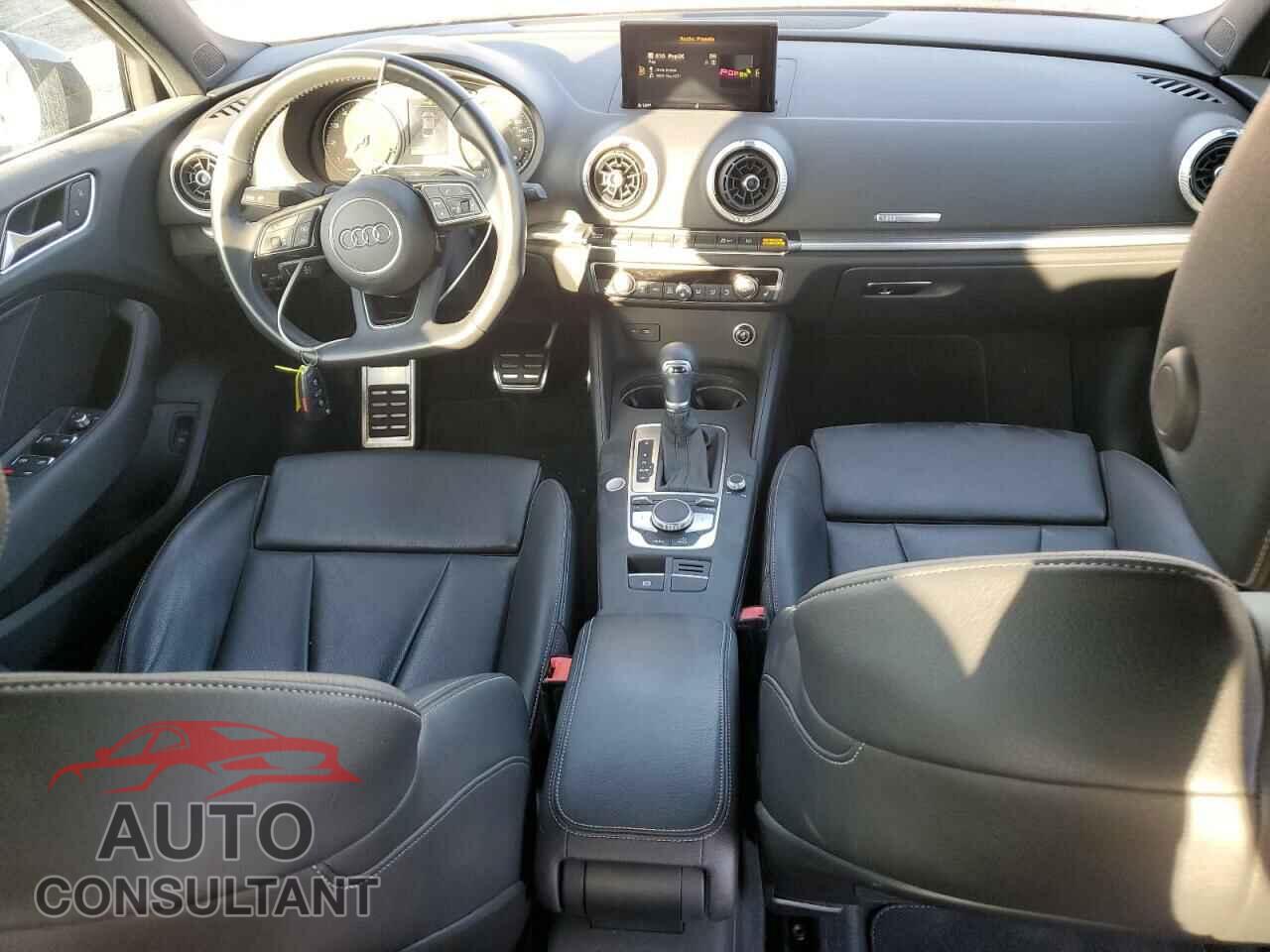 AUDI A3 2020 - WAUAUGFF7LA061757