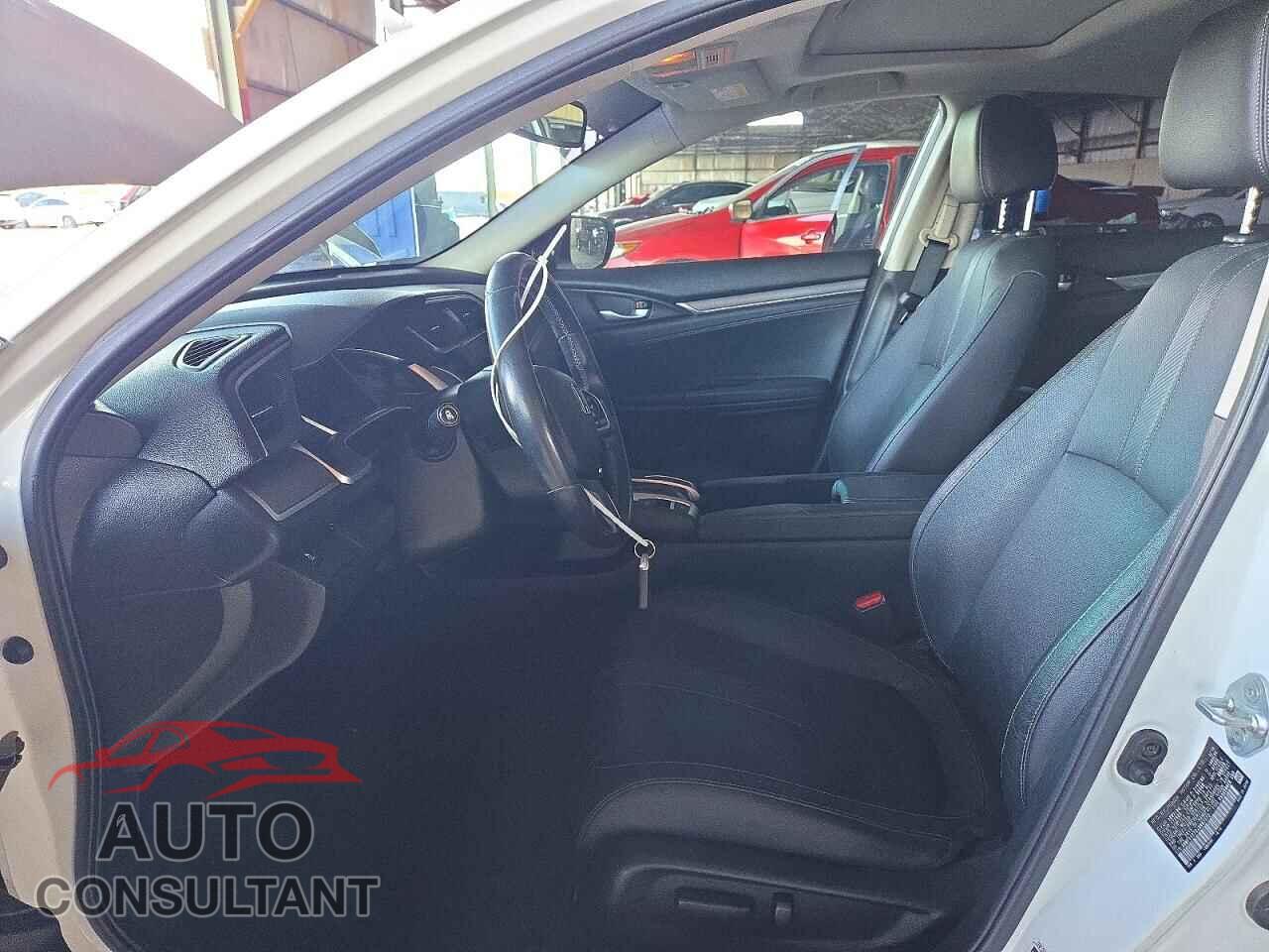 HONDA CIVIC 2018 - JHMFC1F75JX007772