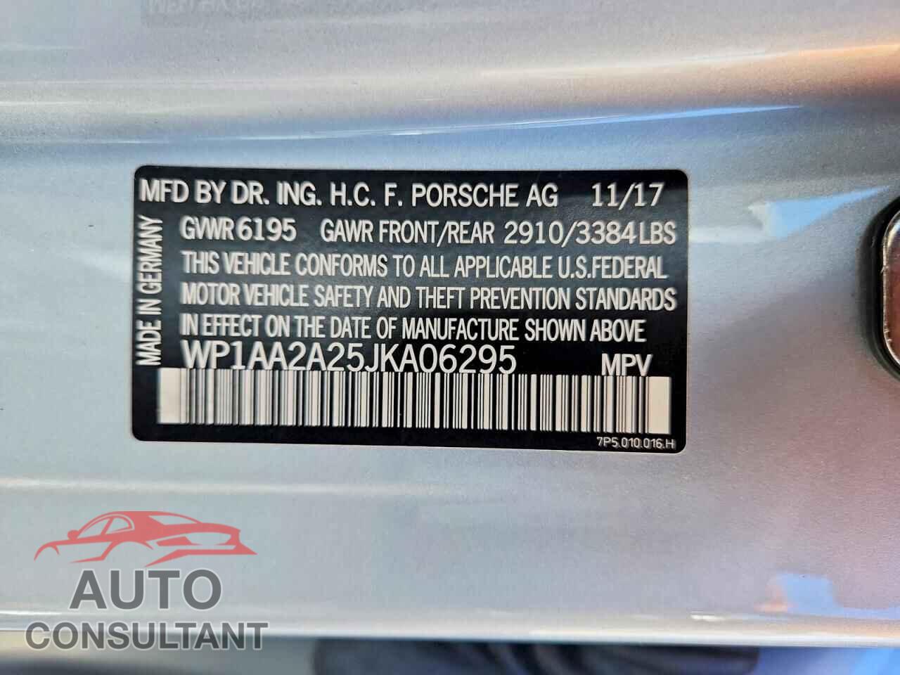 PORSCHE CAYENNE 2018 - WP1AA2A25JKA06295