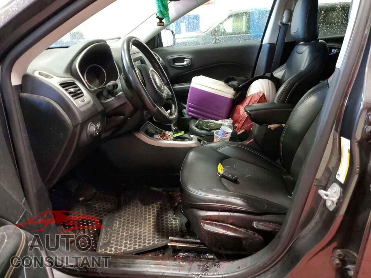 JEEP COMPASS 2020 - 3C4NJDBB6LT149321