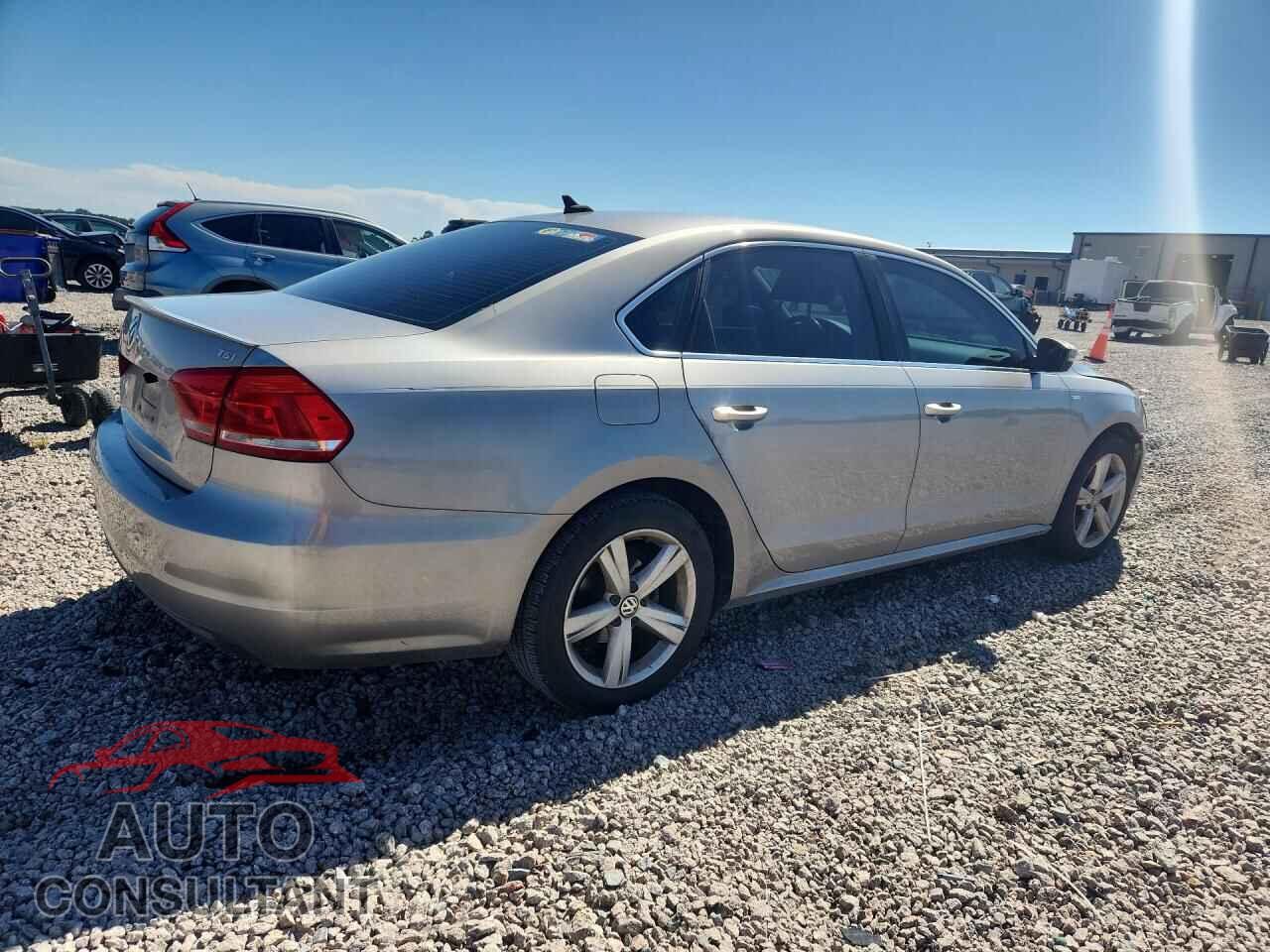 VOLKSWAGEN PASSAT 2014 - 1VWAT7A37EC022996