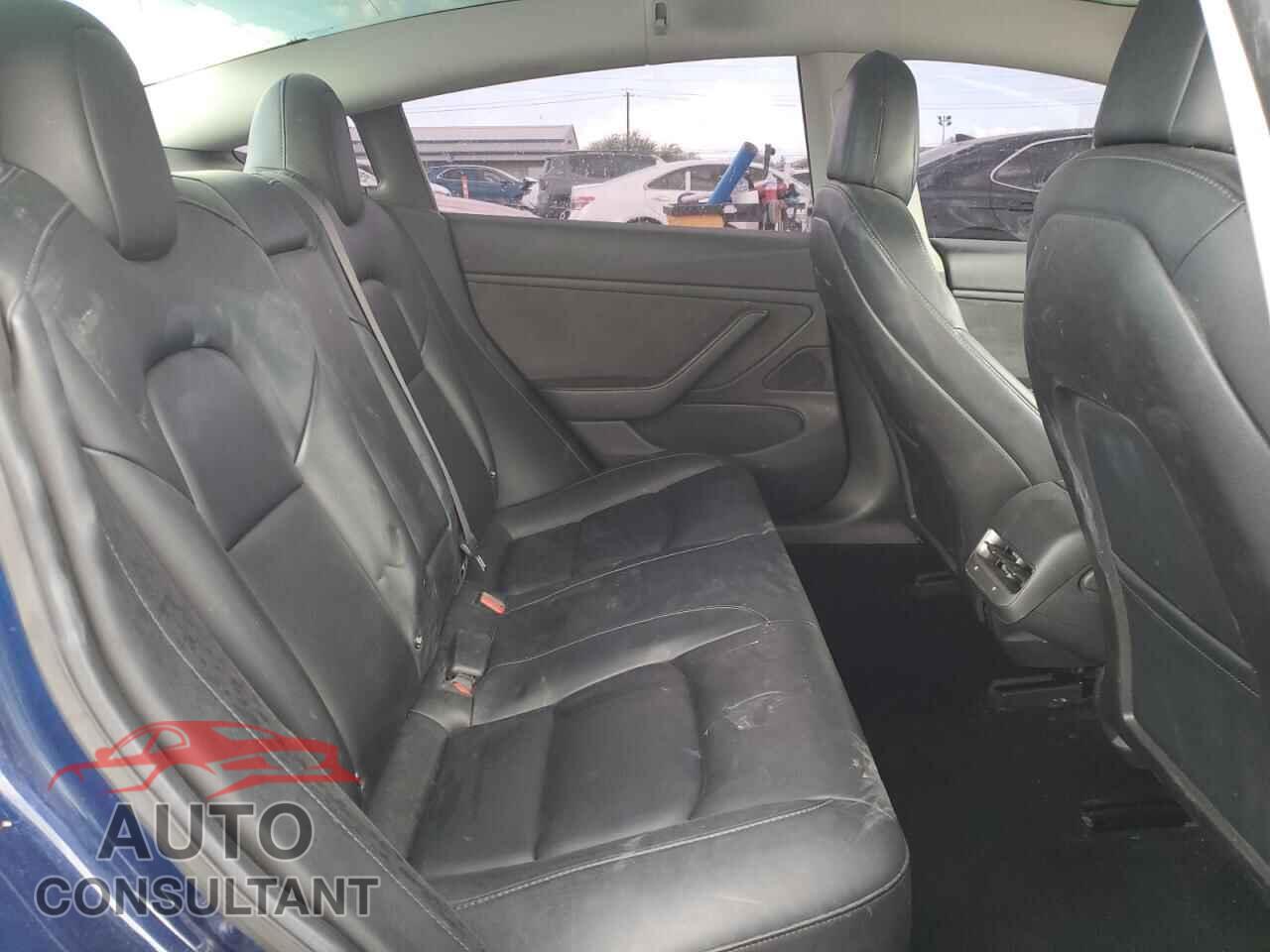 TESLA MODEL 3 2018 - 5YJ3E1EA7JF058292