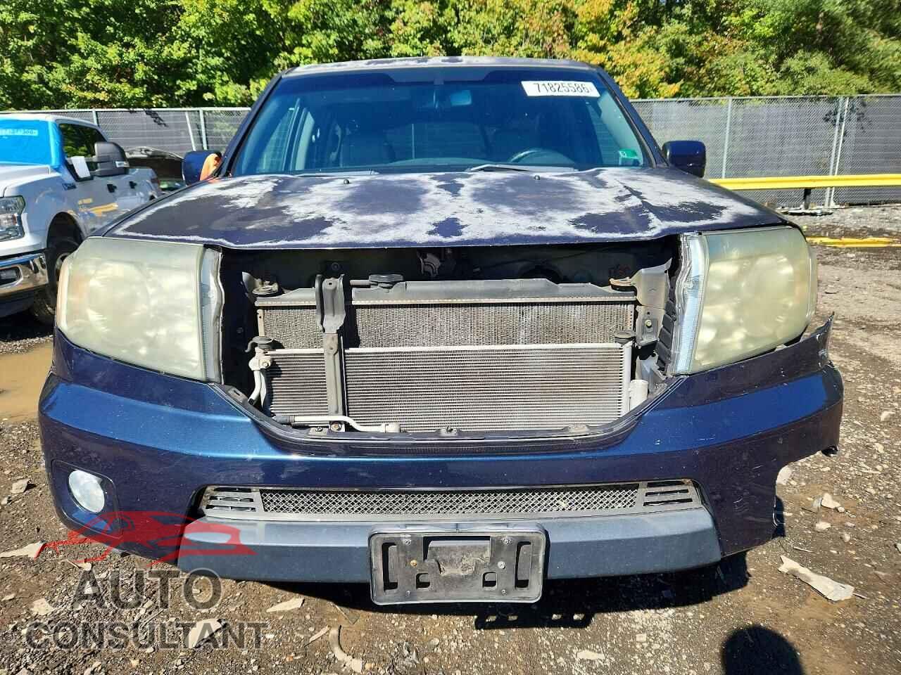 HONDA PILOT 2011 - 5FNYF4H63BB067195