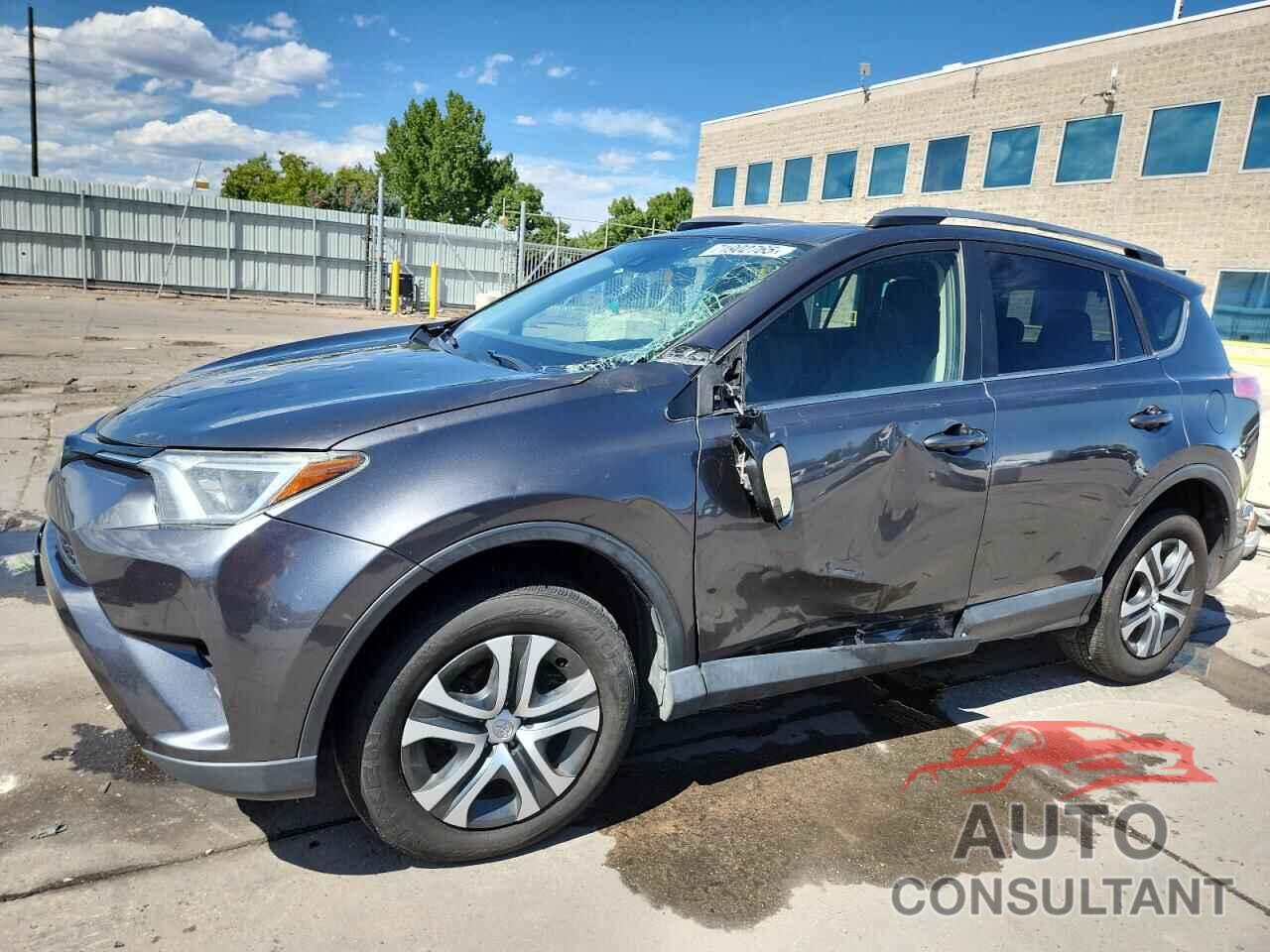 TOYOTA RAV4 2017 - JTMBFREV2HJ120050