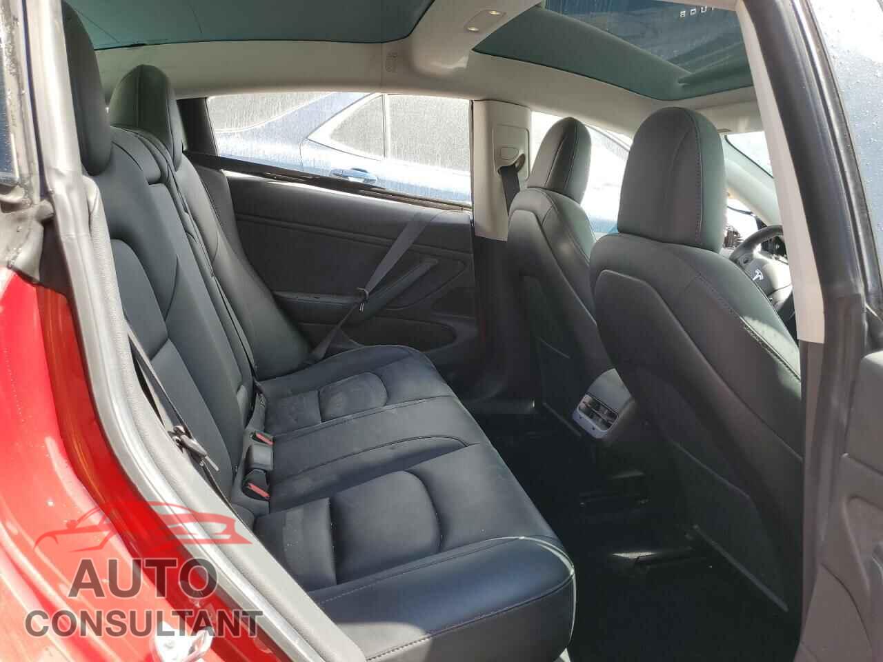 TESLA MODEL 3 2019 - 5YJ3E1EB1KF432891