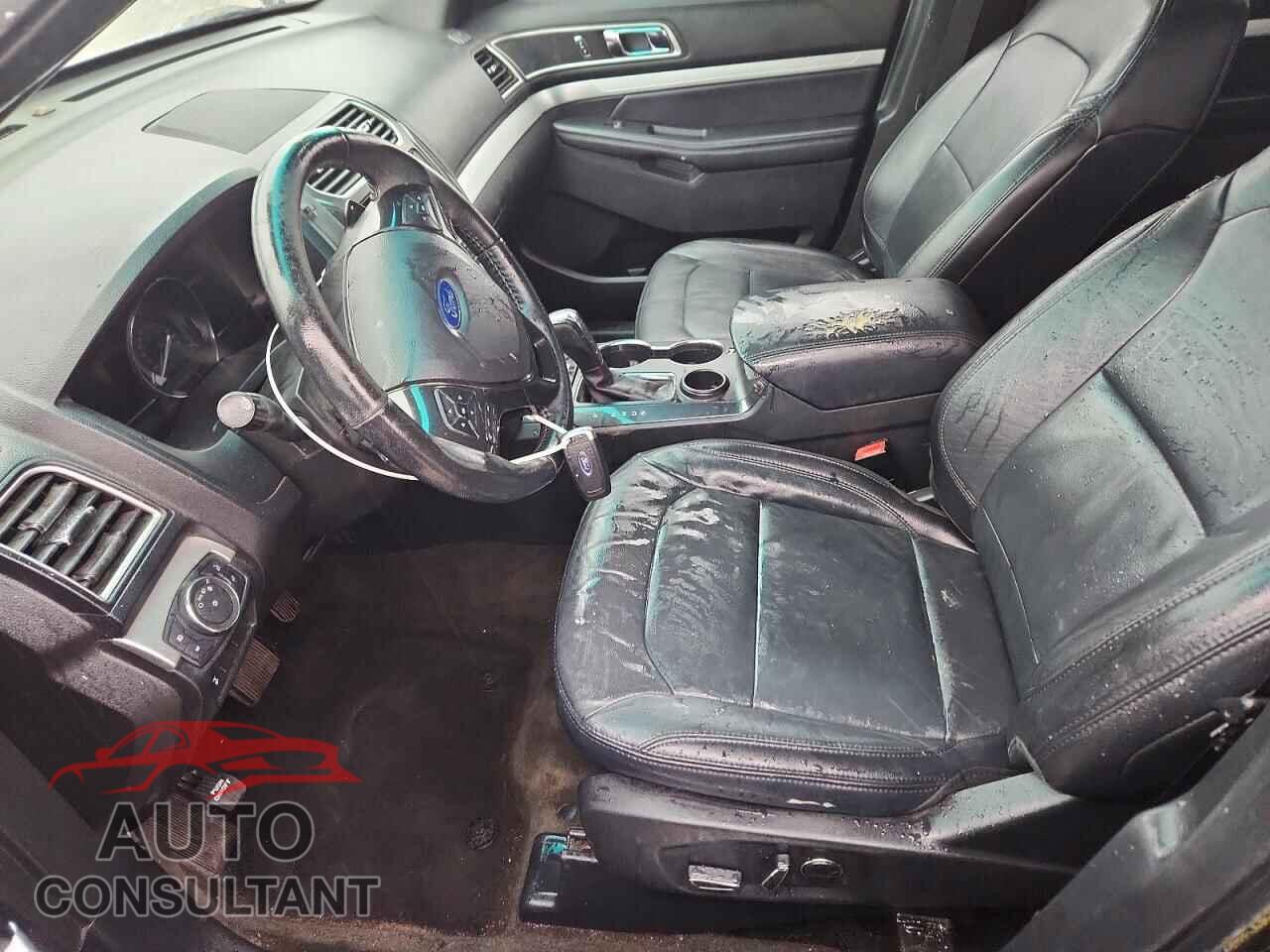 FORD EXPLORER 2017 - 1FM5K7D8XHGB70101