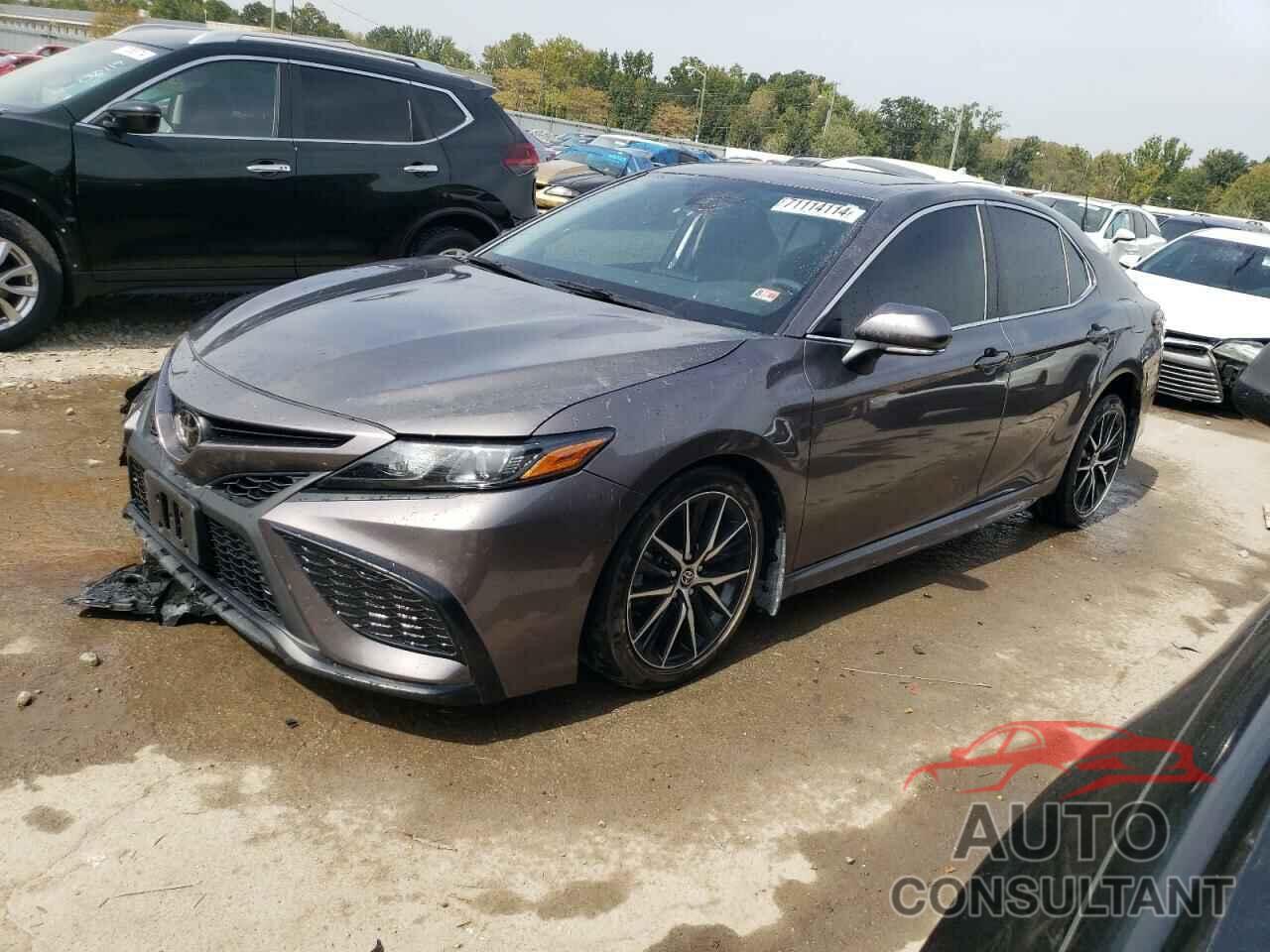 TOYOTA CAMRY 2022 - 4T1G11AK4NU707941