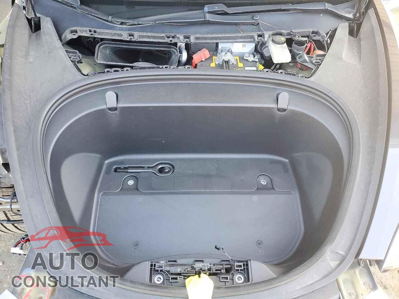 TESLA MODEL 3 2019 - 5YJ3E1EA7KF345455