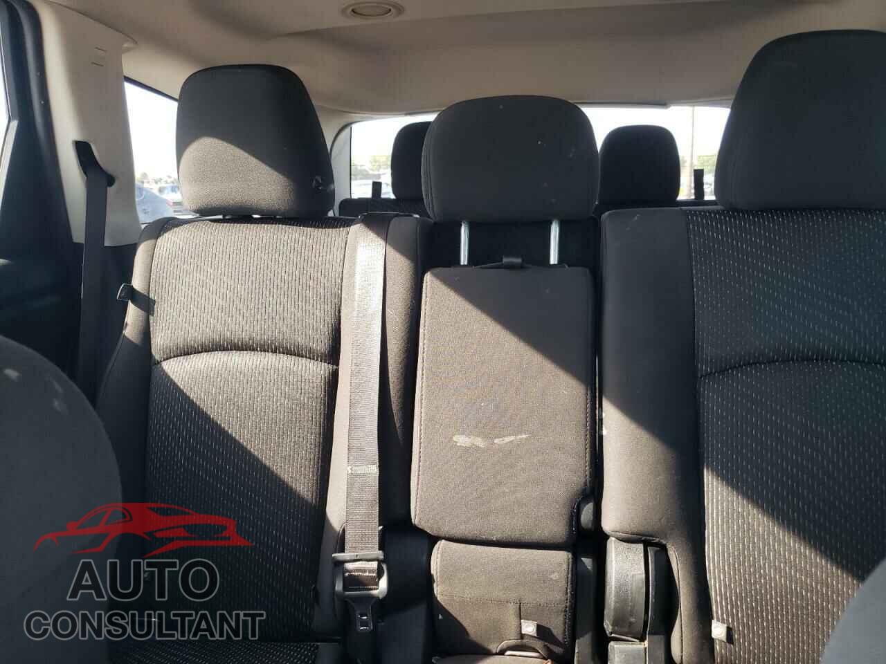 DODGE JOURNEY 2018 - 3C4PDCAB2JT363540