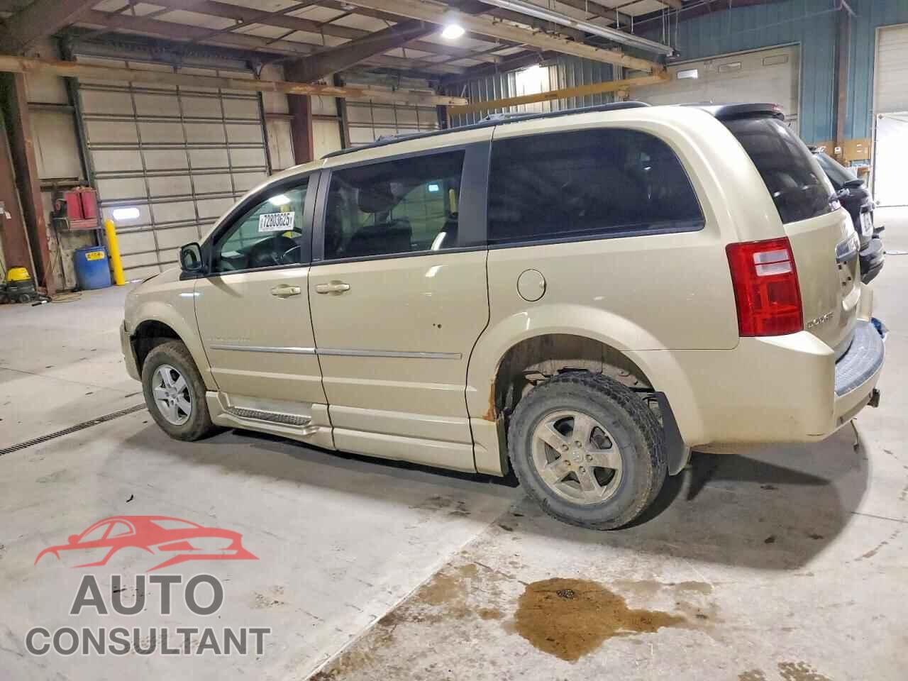 DODGE CARAVAN 2010 - 2D4RN5D15AR481446
