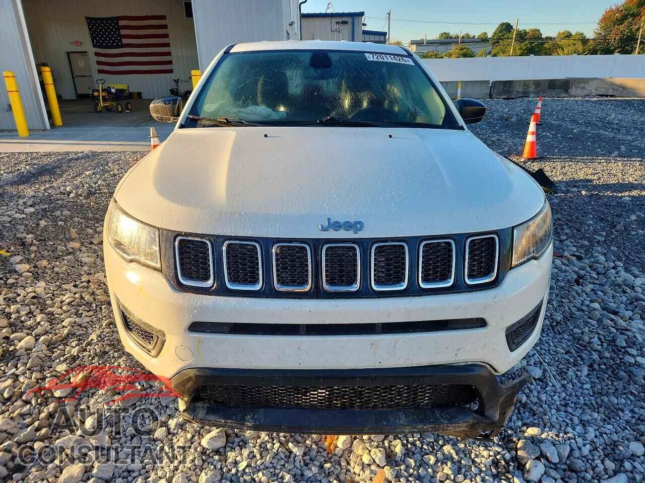 JEEP COMPASS 2019 - 3C4NJDAB3KT744997
