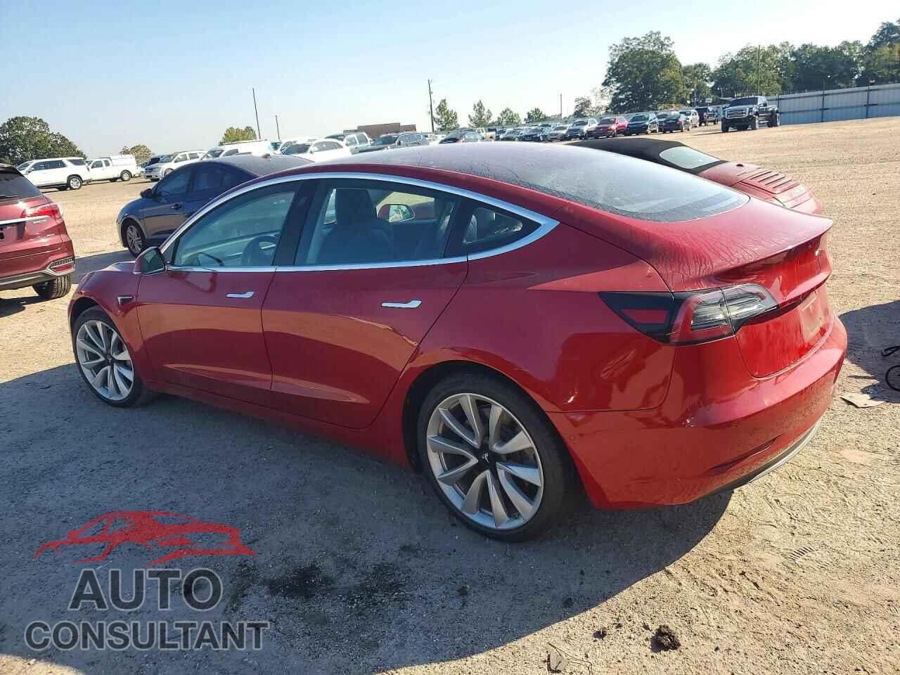 TESLA MODEL 3 2018 - 5YJ3E1EAXJF050137