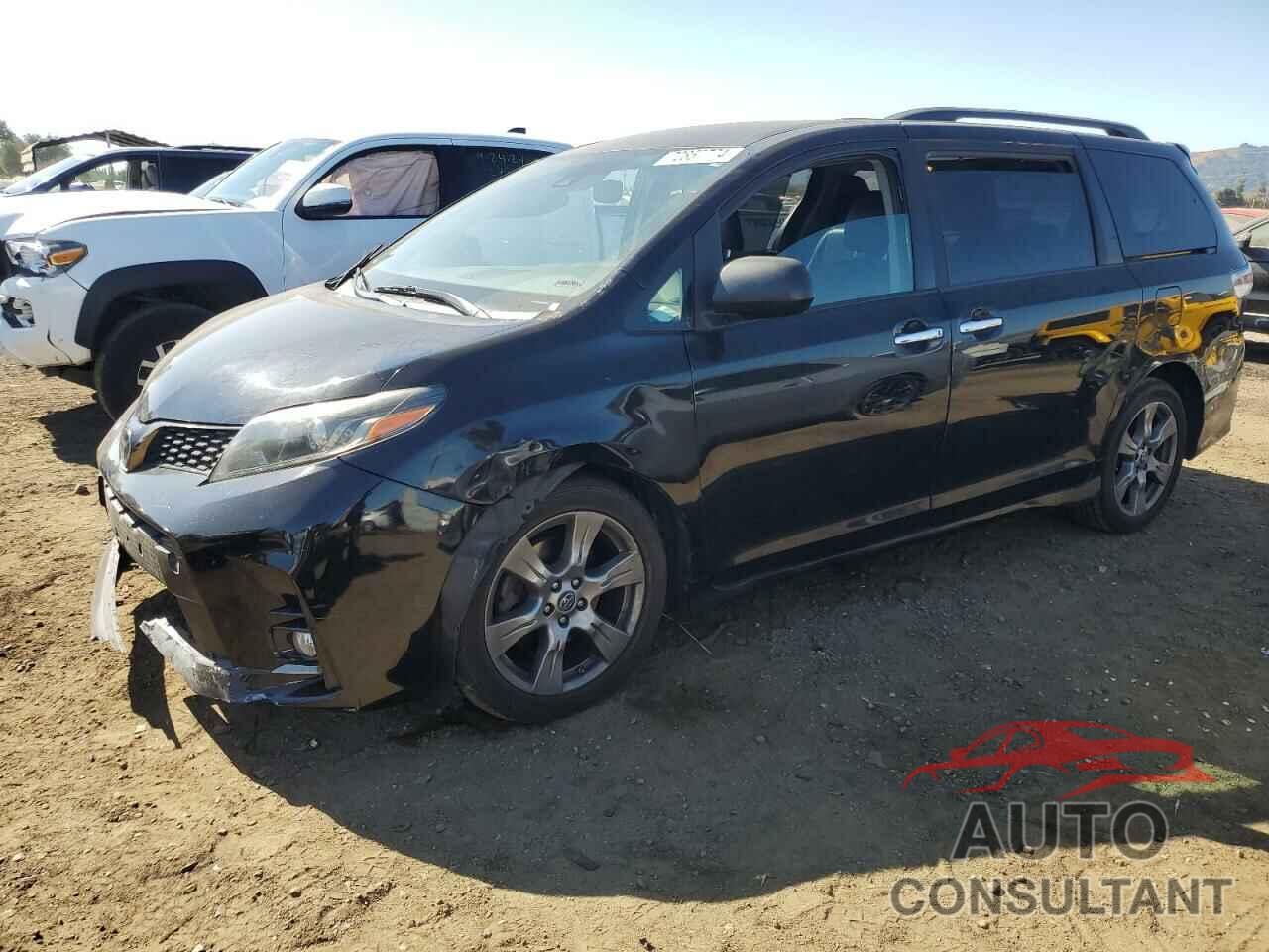 TOYOTA SIENNA 2019 - 5TDXZ3DC4KS975918