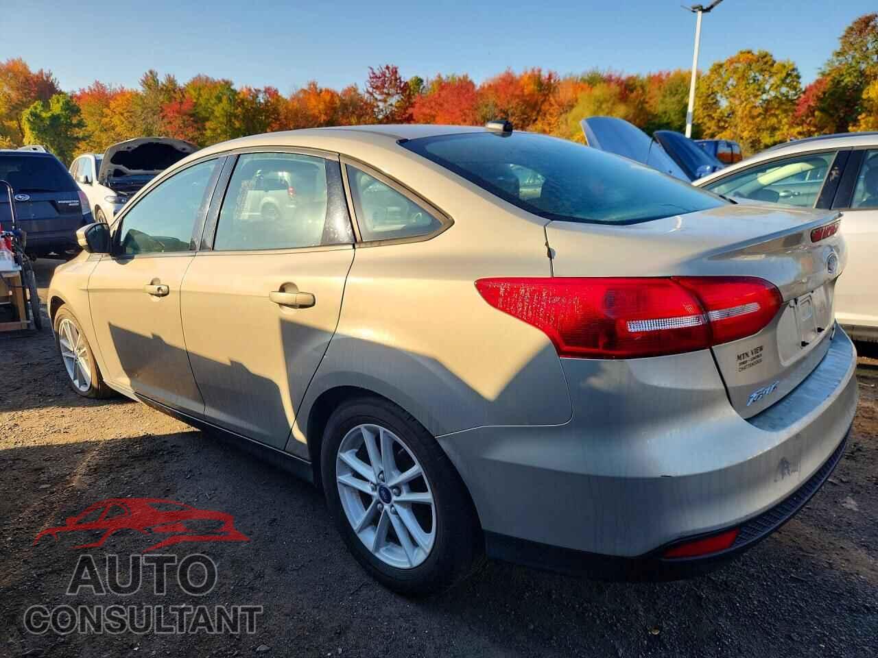 FORD FOCUS 2015 - 1FADP3F22FL227288