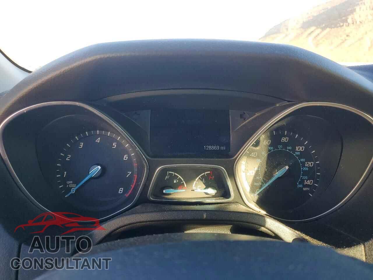 FORD FOCUS 2014 - 1FADP3F26EL247252