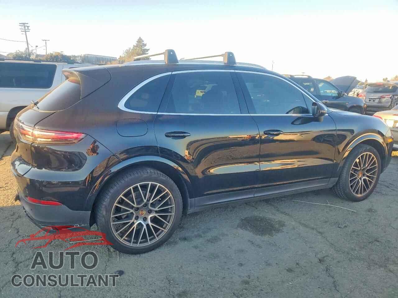 PORSCHE CAYENNE 2020 - WP1AA2AY2LDA10042