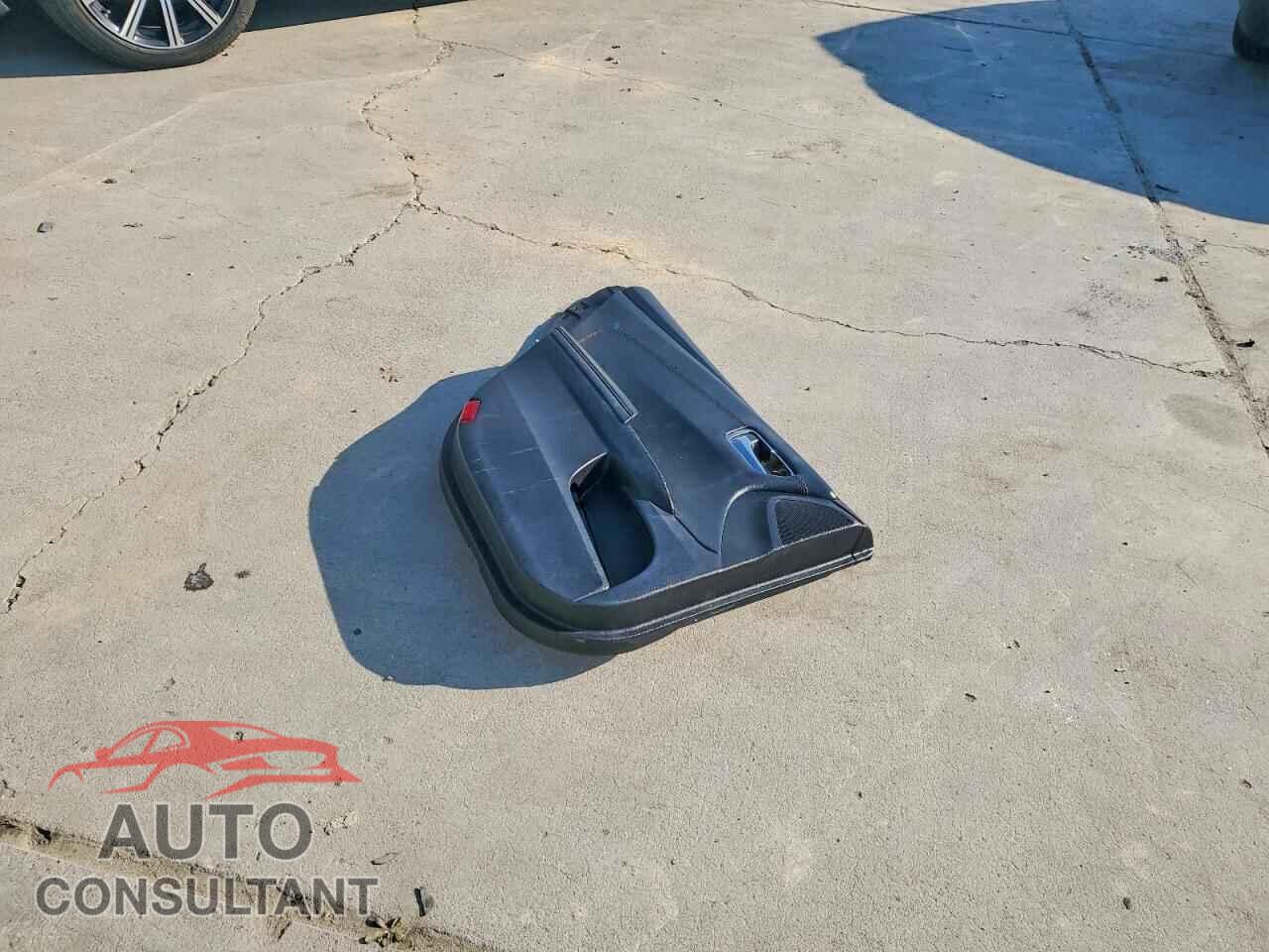 TOYOTA AVALON 2013 - 4T1BD1EB3DU014823