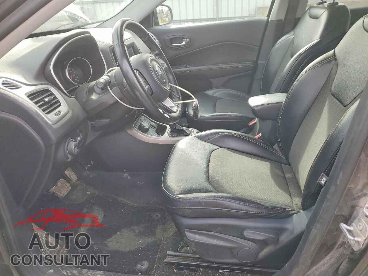 JEEP COMPASS 2020 - 3C4NJDBB7LT119664