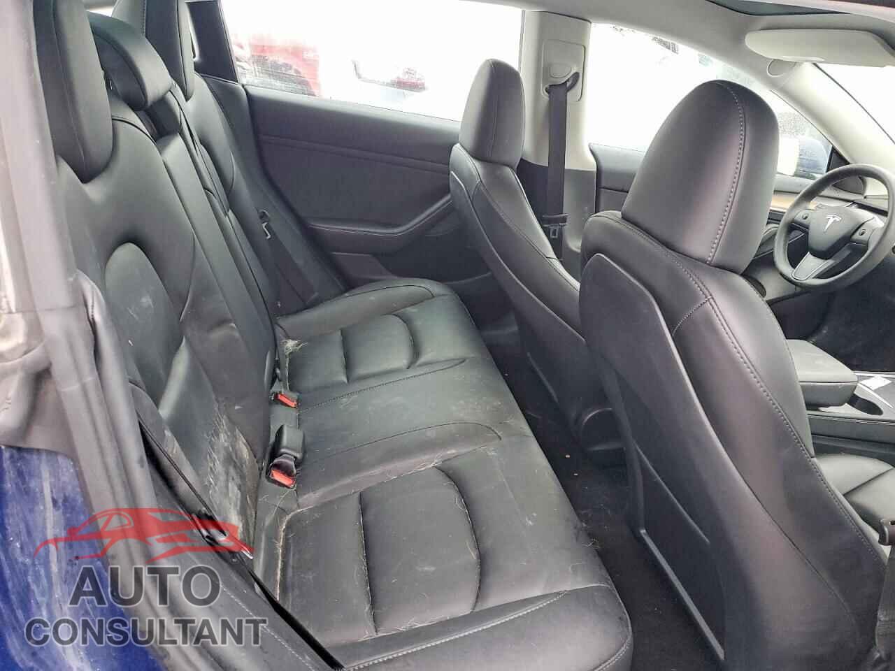 TESLA MODEL 3 2023 - LRW3E1FA8PC843650