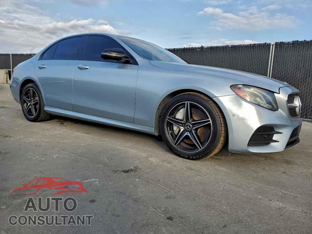MERCEDES-BENZ E-CLASS 2018 - WDDZF4JB7JA403889