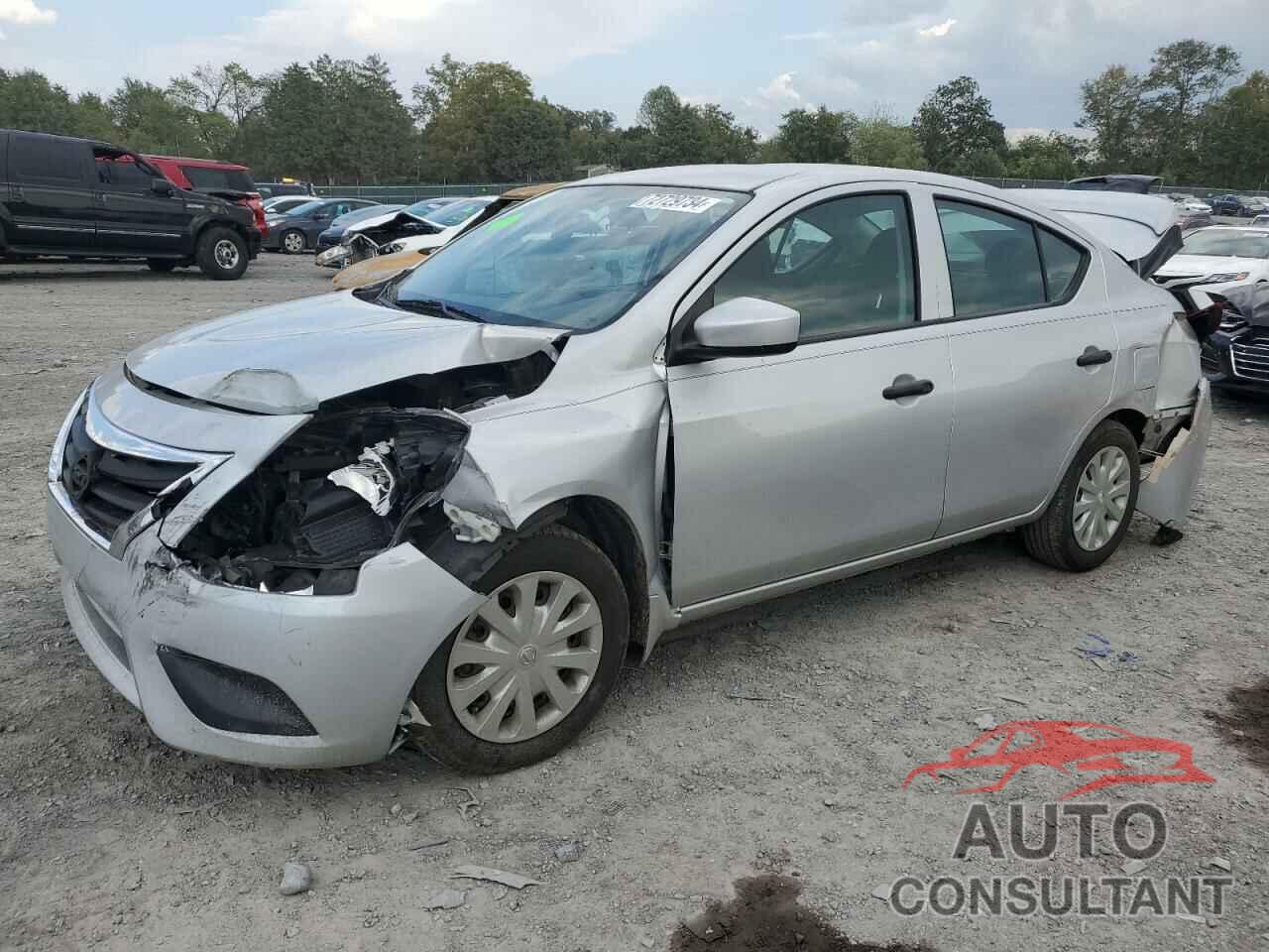 NISSAN VERSA 2018 - 3N1CN7AP4JL803646