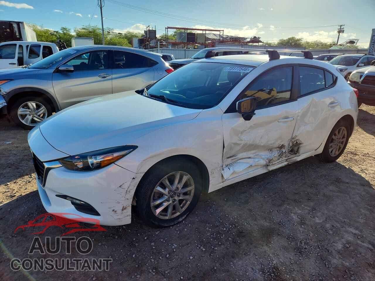 MAZDA 3 2017 - 3MZBN1K75HM144739