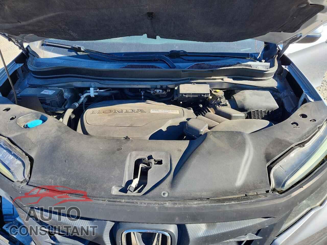HONDA RIDGELINE 2017 - 5FPYK3F67HB027596