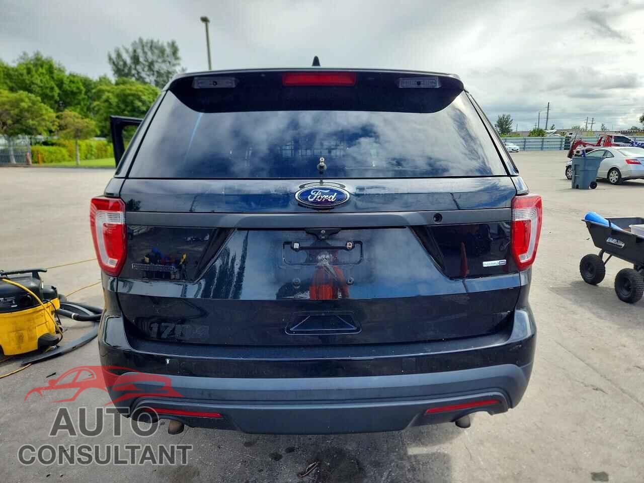 FORD EXPLORER 2017 - 1FM5K8AR1HGA94562