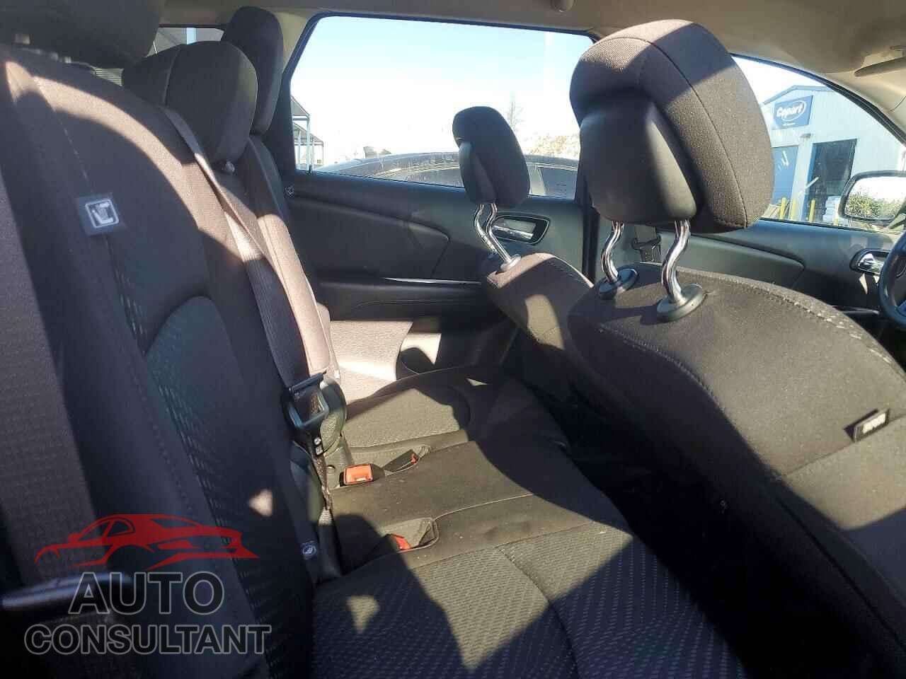 DODGE JOURNEY 2017 - 3C4PDCAB4HT630039