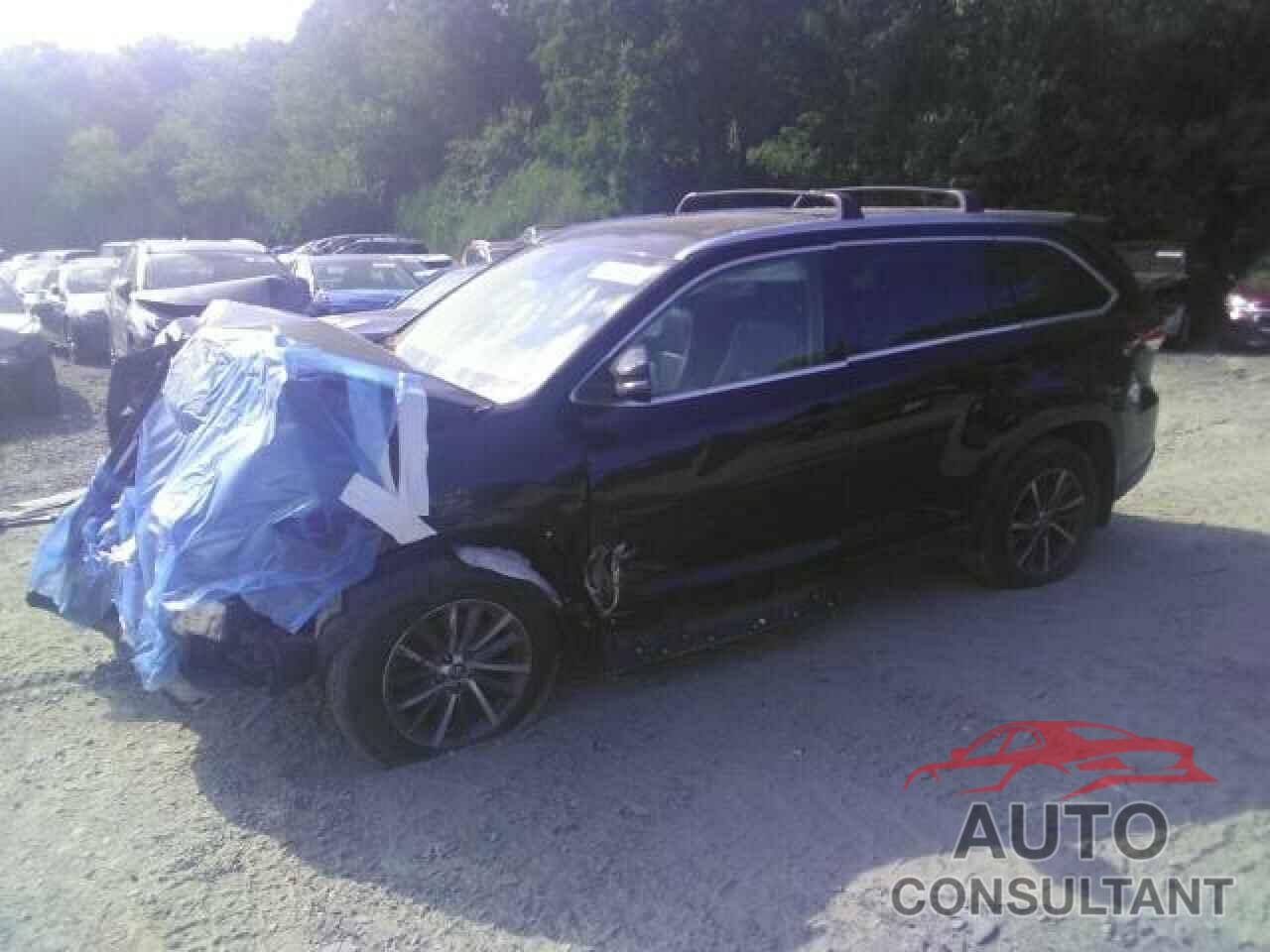 TOYOTA HIGHLANDER 2019 - 5TDJZRFH6KS587607
