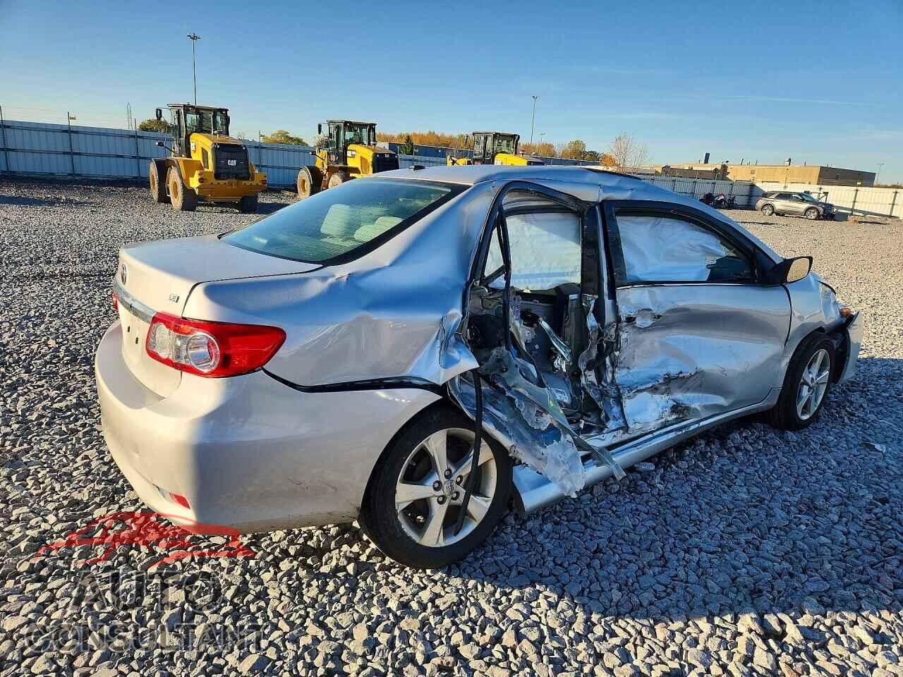 TOYOTA COROLLA 2013 - 2T1BU4EE6DC091571