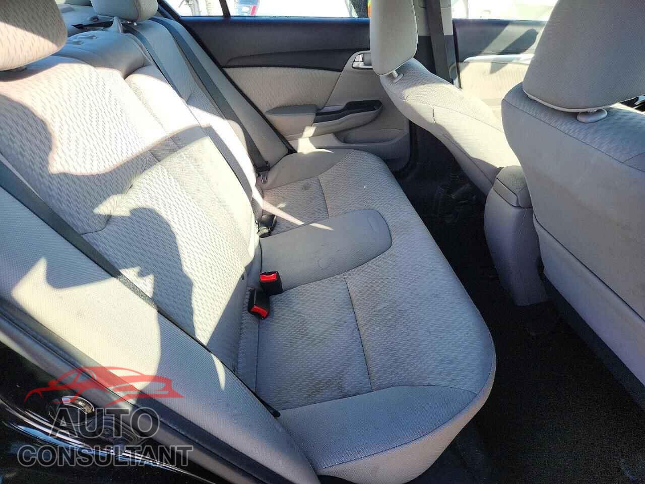 HONDA CIVIC 2015 - 2HGFB2F82FH529808