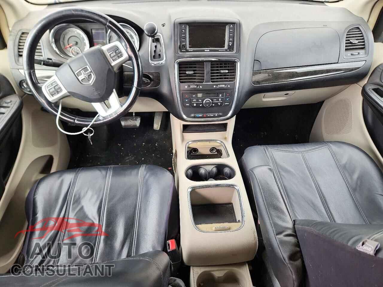 DODGE CARAVAN 2013 - 2C4RDGDG6DR579826