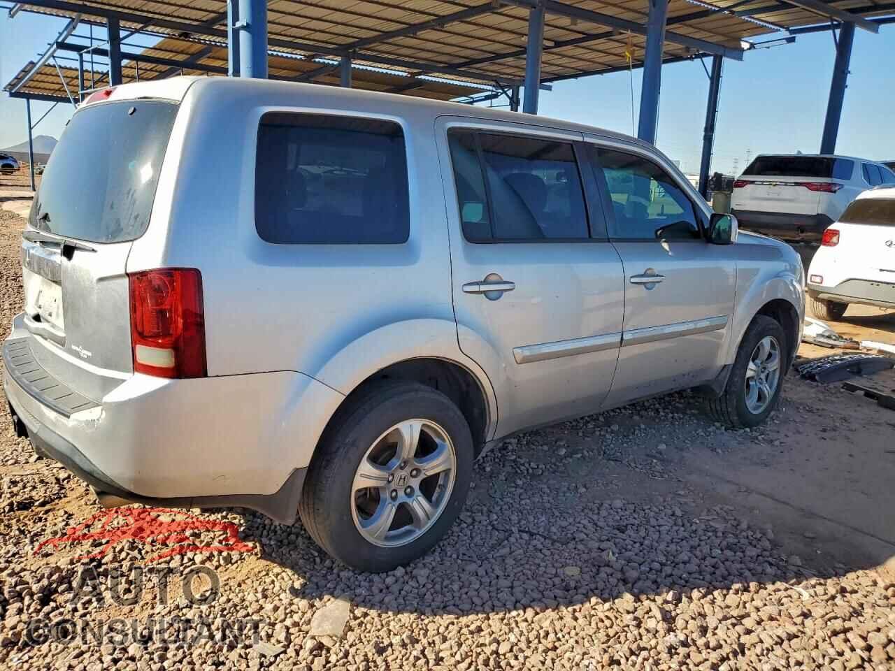HONDA PILOT 2012 - 5FNYF3H46CB004263