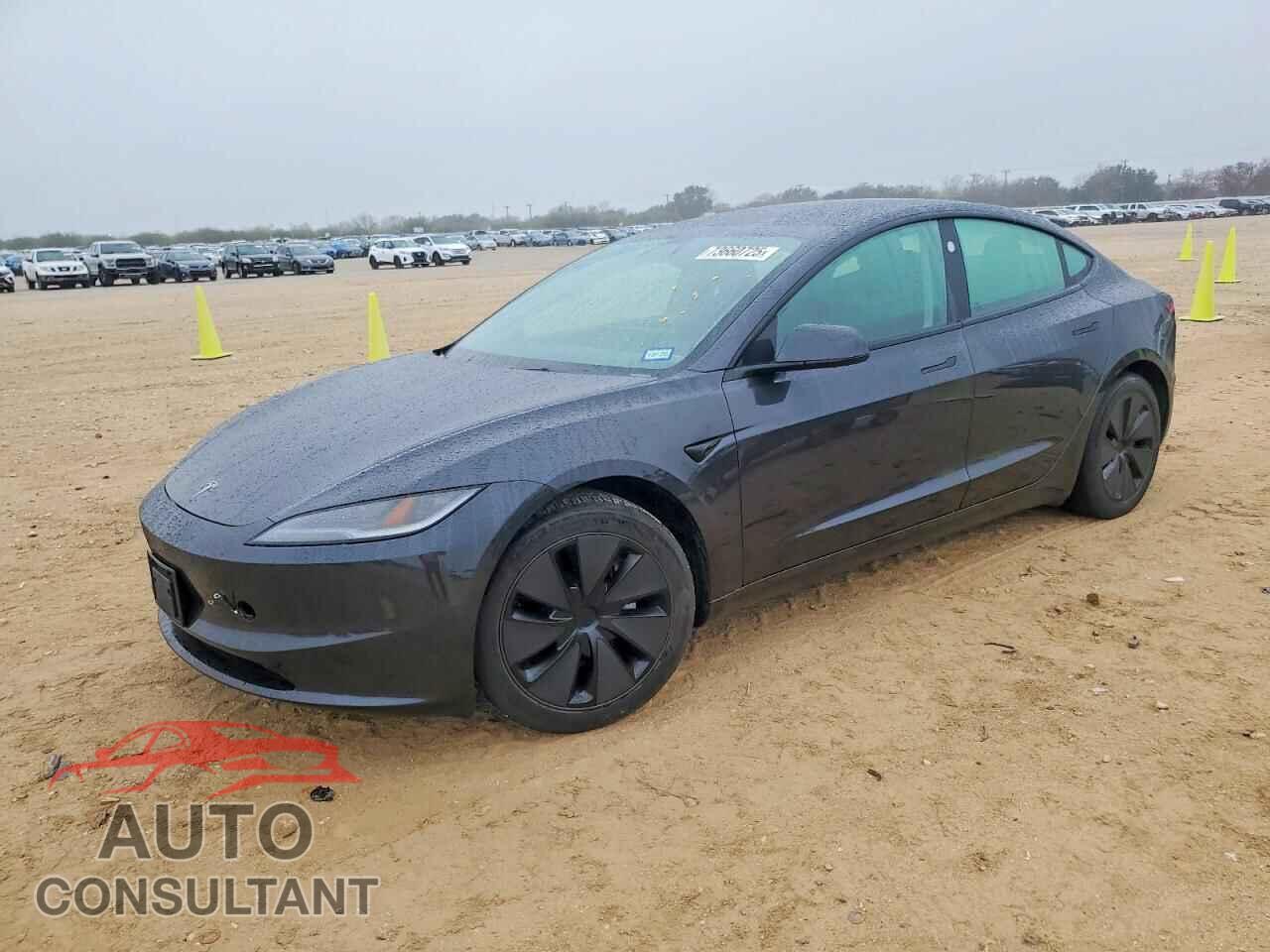 TESLA MODEL 3 2024 - 5YJ3E1EB7RF842590