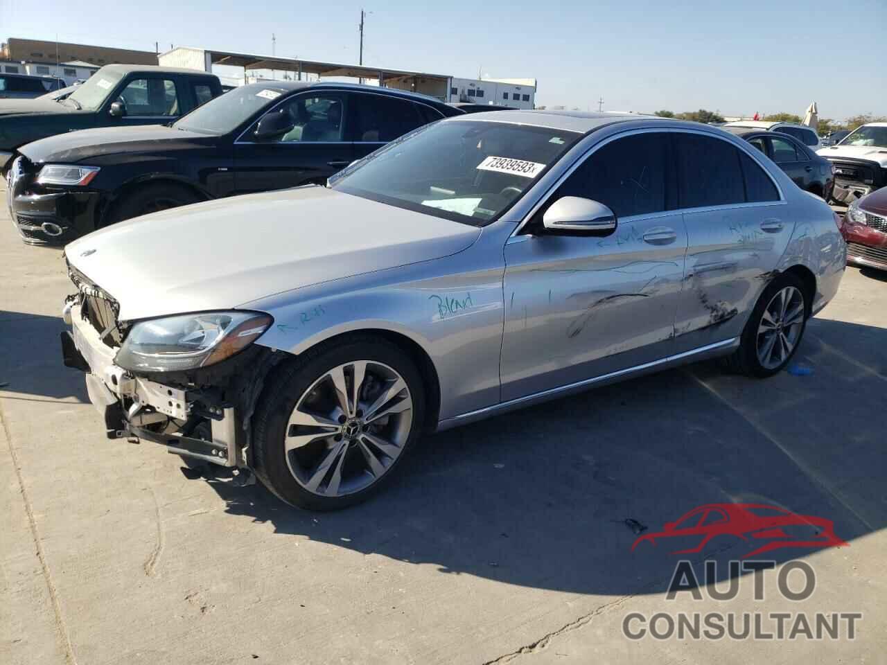 MERCEDES-BENZ C-CLASS 2018 - 55SWF4JB7JU249591