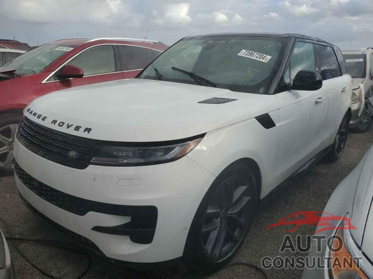 LAND ROVER RANGEROVER 2024 - SAL1P9EU8RA174298