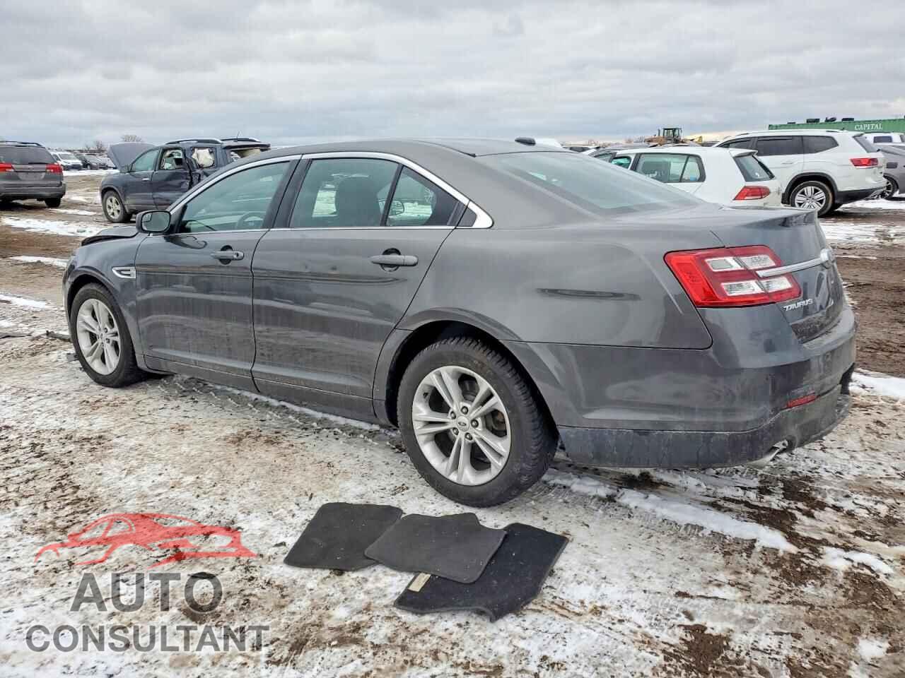 FORD TAURUS 2017 - 1FAHP2E84HG123009