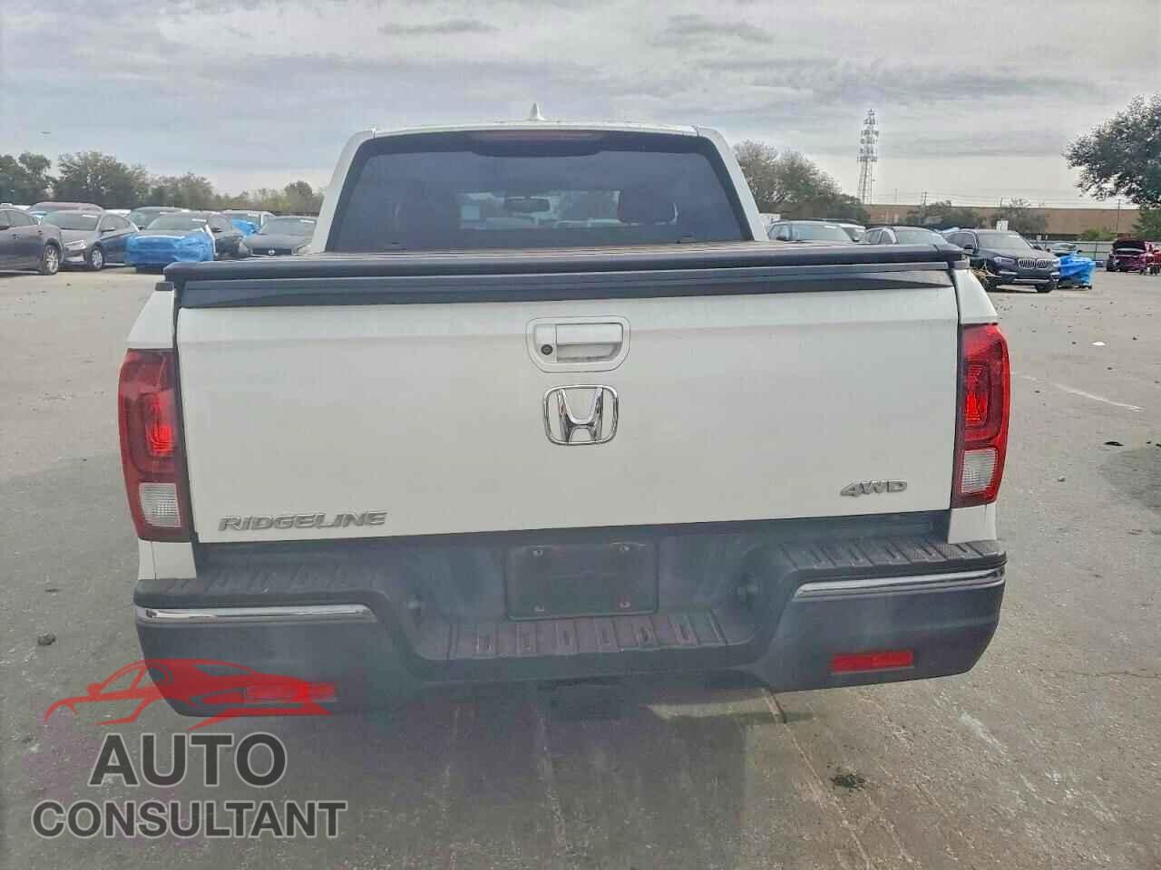 HONDA RIDGELINE 2017 - 5FPYK2F65HB009558