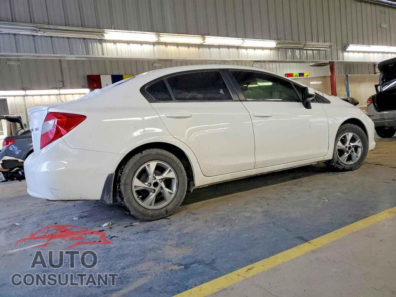 HONDA CIVIC 2012 - 2HGFB2F60CH557360